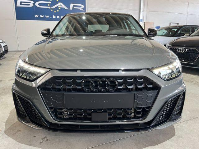 AUDI A1 SPB 30 TFSI 116 CV Identity Black S line "17 Sline