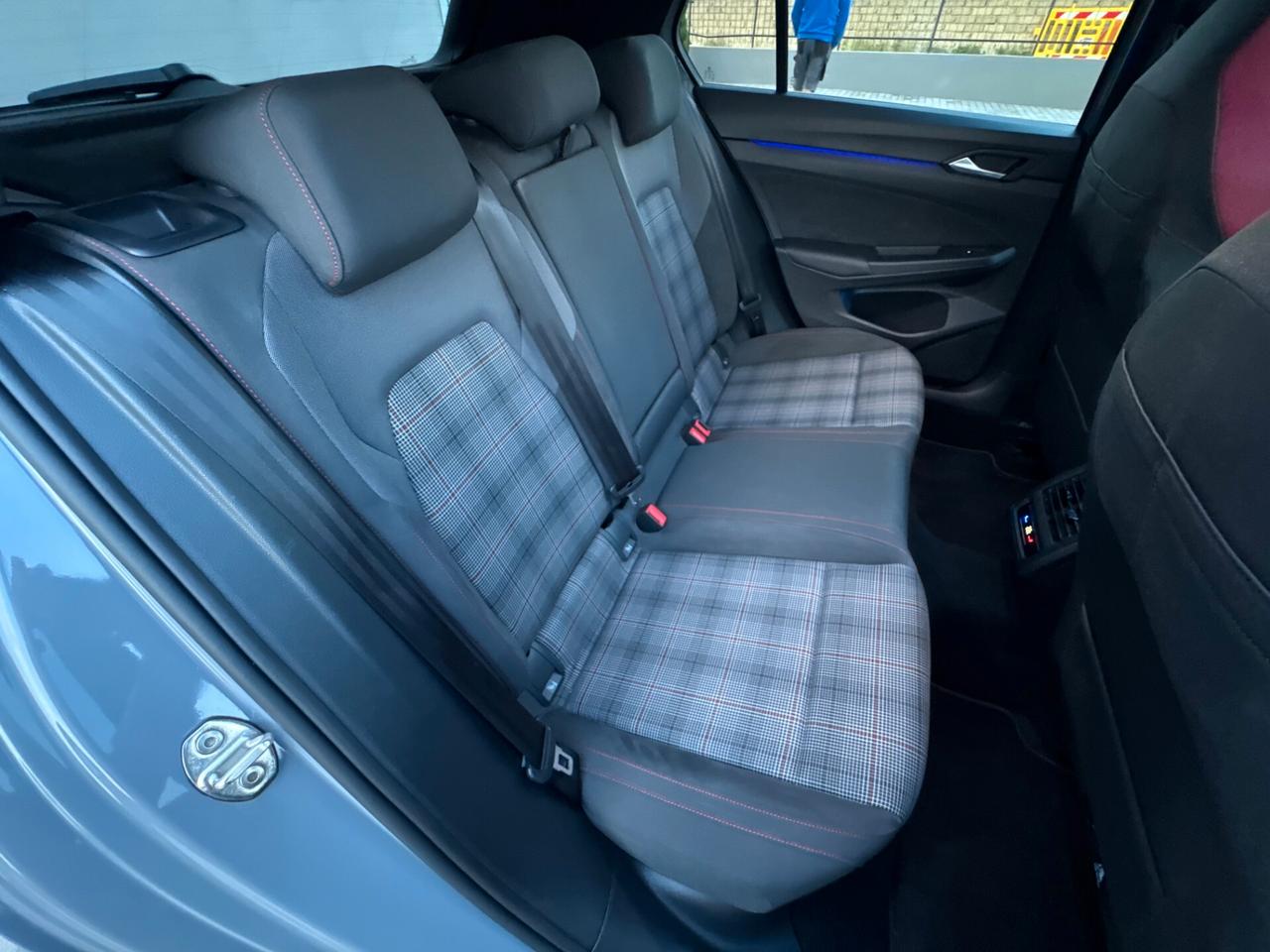 Volkswagen Golf GTI 2.0 TSI DSG 8.5 HEAD UP TETTO FENDIN IQ LIGHT PRONTA CONSEGNA