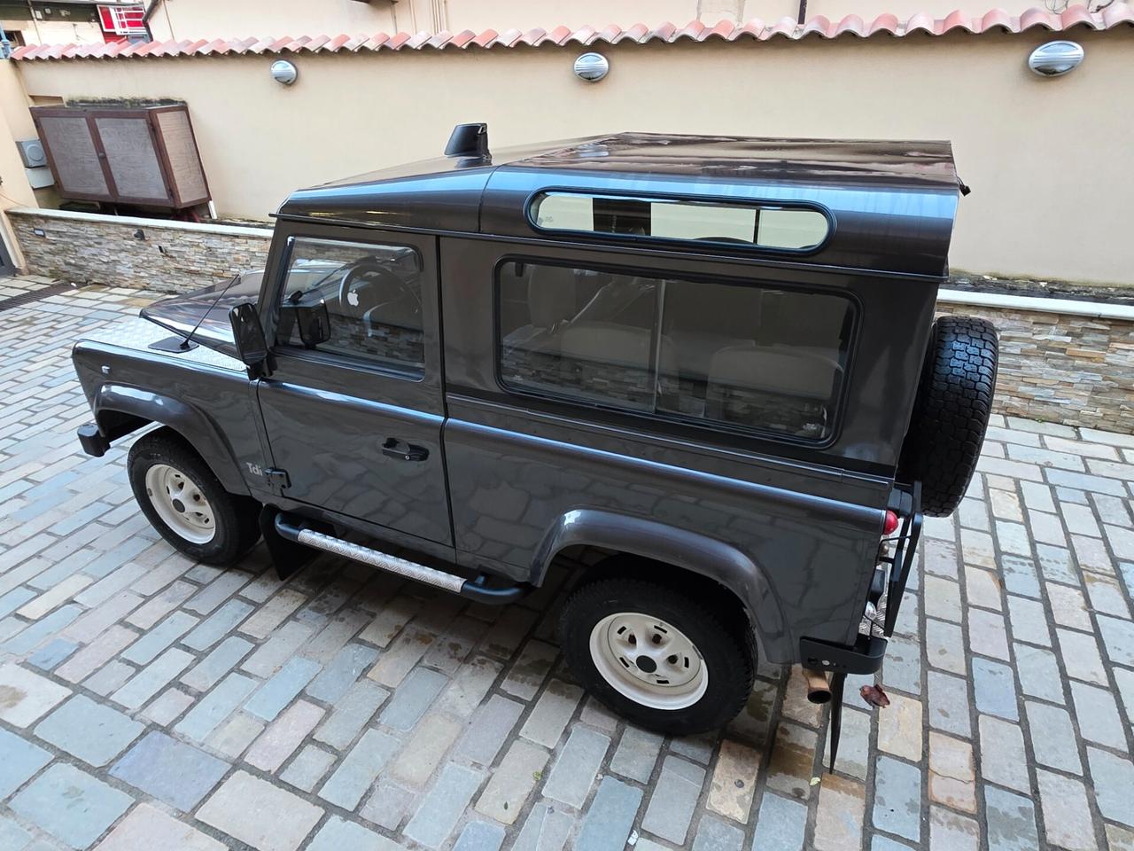 Land Rover Defender 90 2.5 Tdi Hard-top