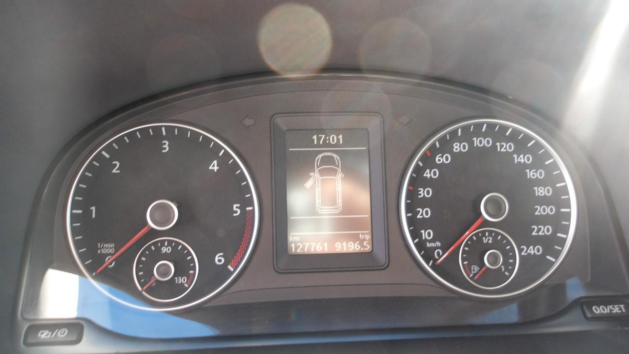 VOLKSWAGEN TOURAN 1.6 MTJ-7 POSTI-PREZZO PROMO!