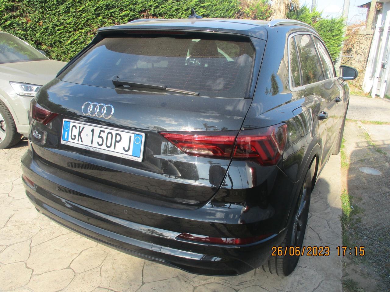 Audi Q3 35 TDI S tronic Business Advanced