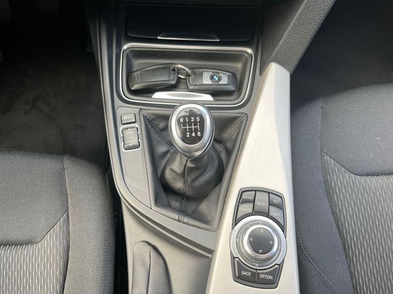 BMW Serie 3 Touring 318d Luxury