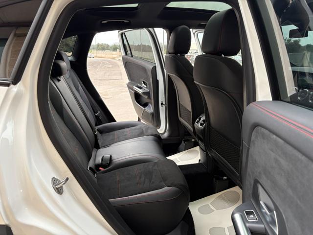 MERCEDES-BENZ GLA 200 d Automatic Premium Amg TETTO-PACK NIGHT