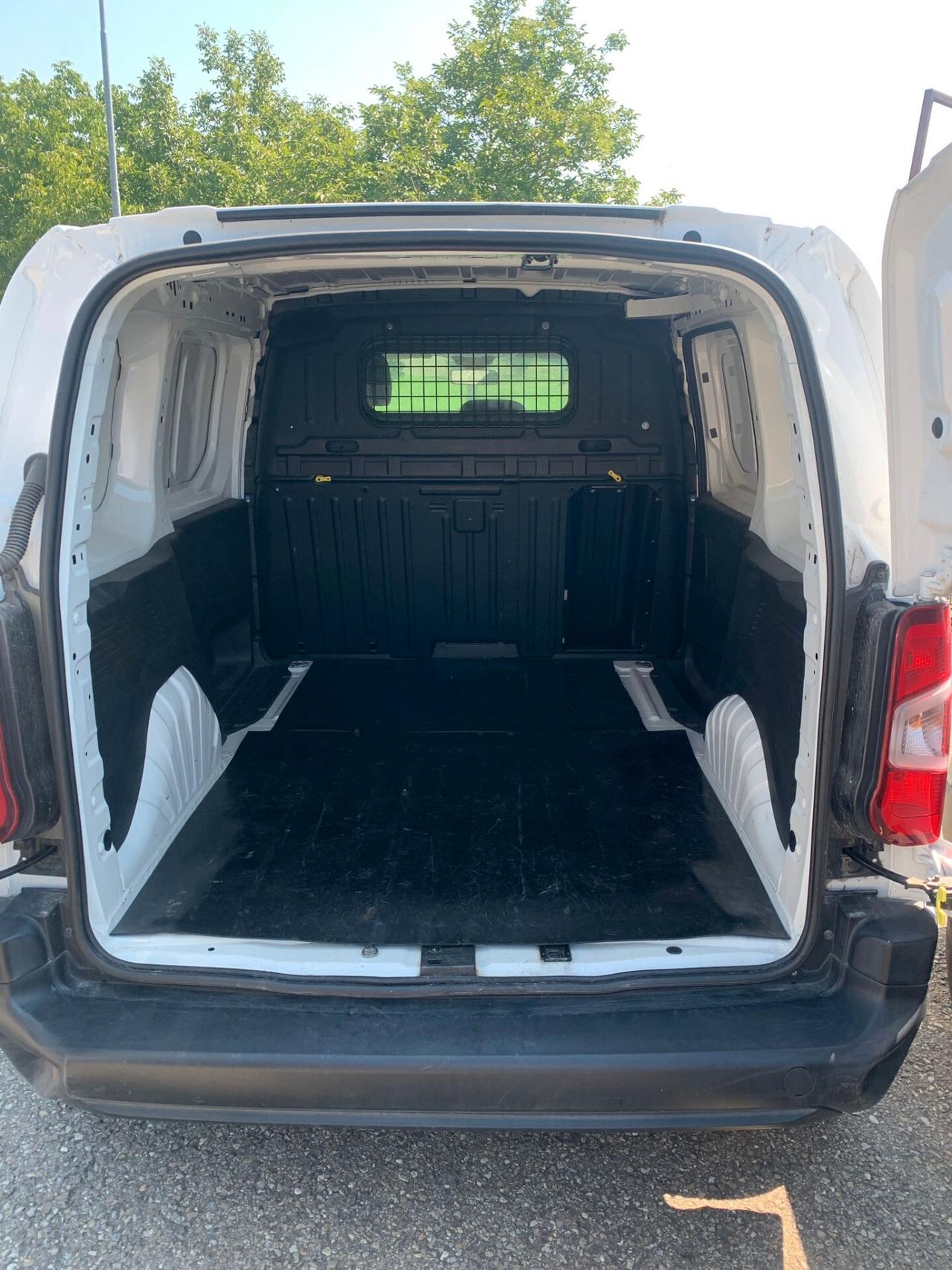 Toyota Proace city 3 posti autocarro - medium dinamic unico proprietario 45000 km- manutentato bellissimo