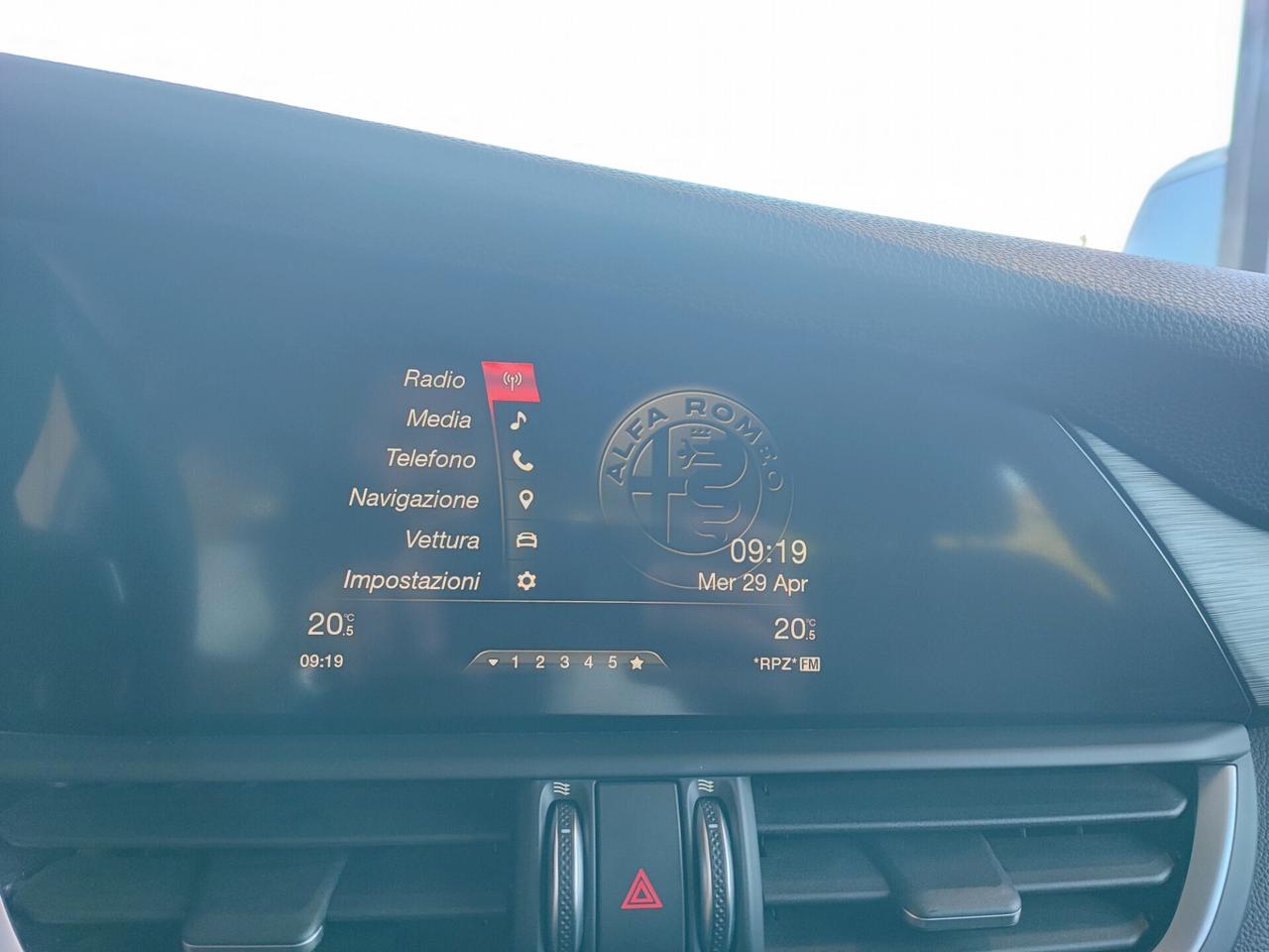 Alfa Romeo Giulia 2.2 Turbodiesel 136 CV AT8