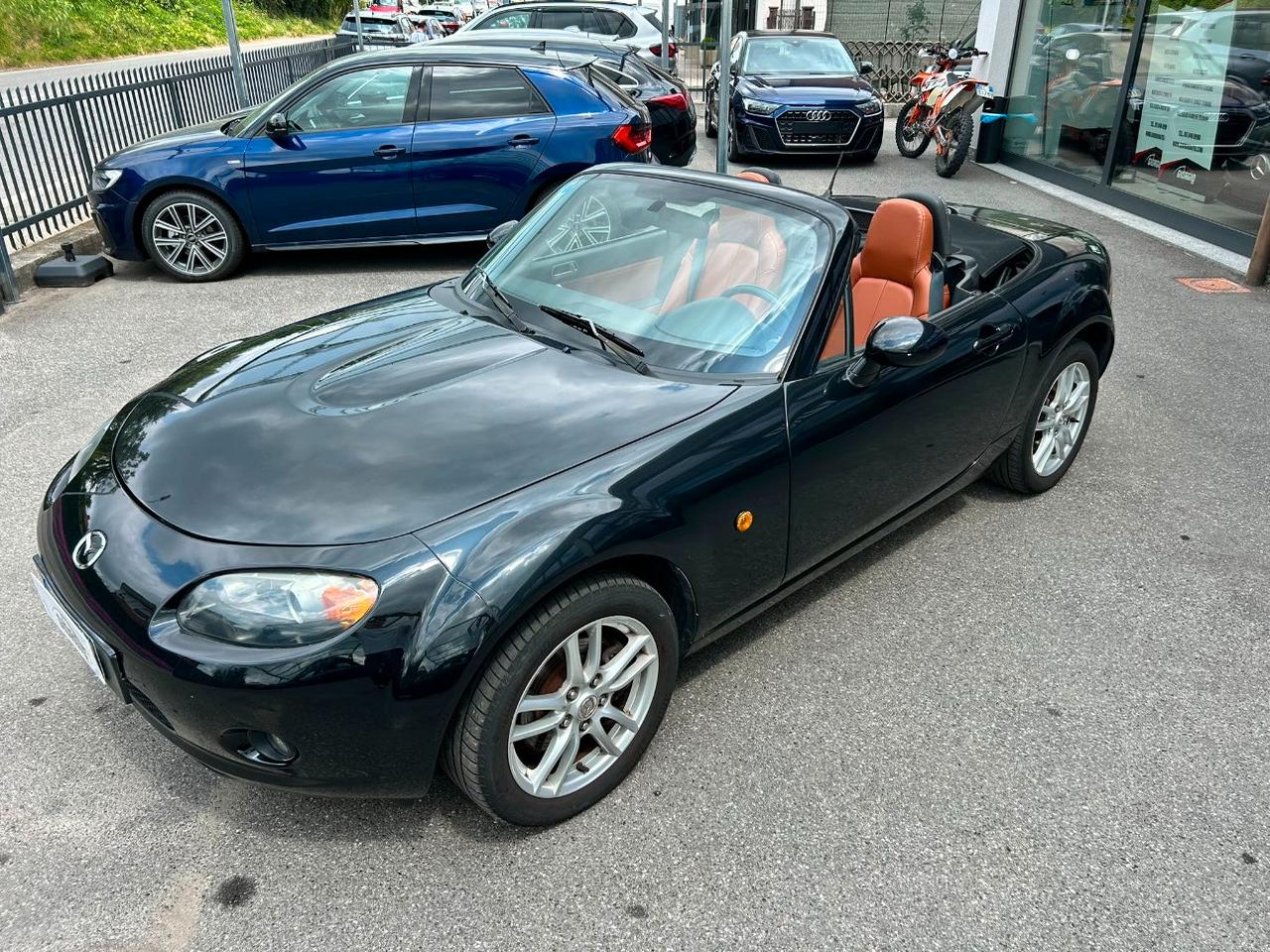 Mazda MX-5 Roadster Coupe 1.8 Fire