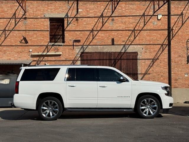 Chevrolet Suburban LTZ 5.3L V8