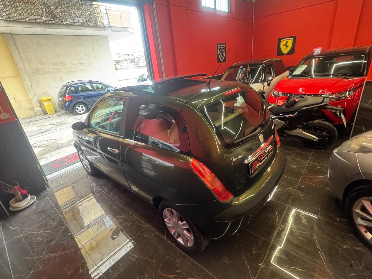 Lancia Ypsilon 1.3 Multijet 16V Platino