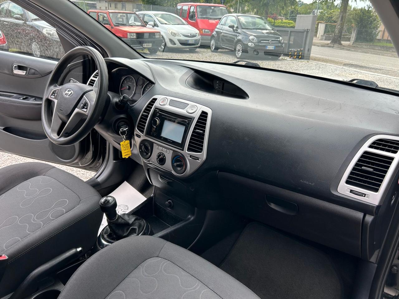 Hyundai i20 1.2 5p. NEOPATENTATI