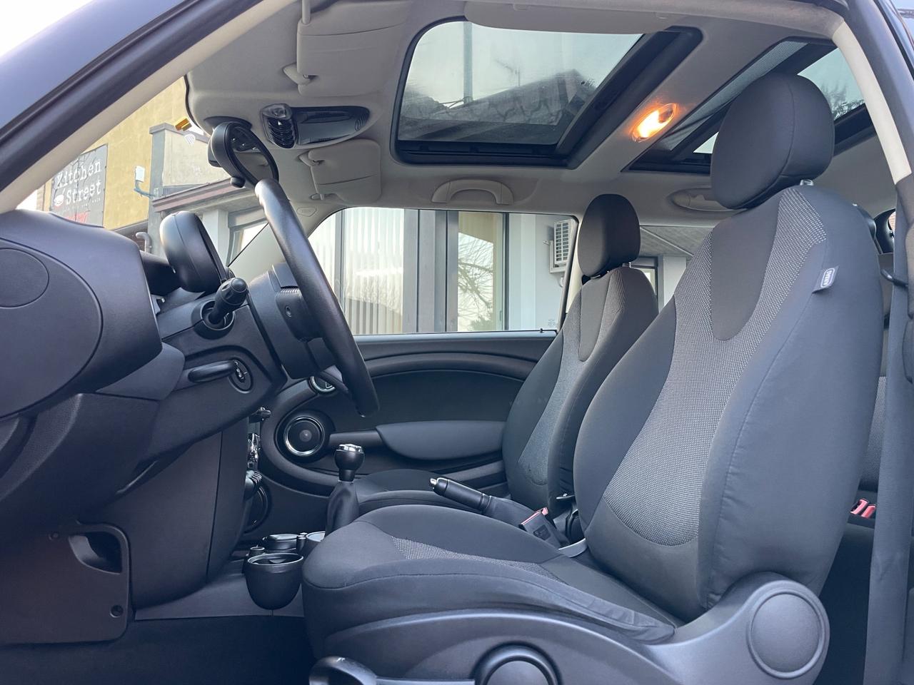 Mini Cooper III R56 Hatchback 1.6 122cv FL