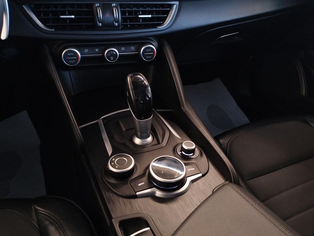 Alfa Romeo Giulia 2.2 Turbodiesel 180 CV AT8 Super