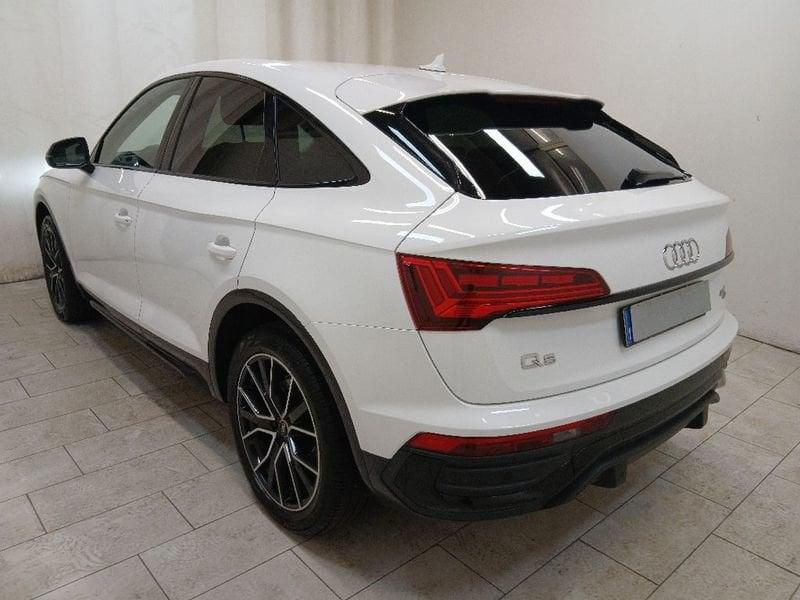 Audi Q5 Sportback 40 2.0 tdi mhev 12V S line quattro s-tronic