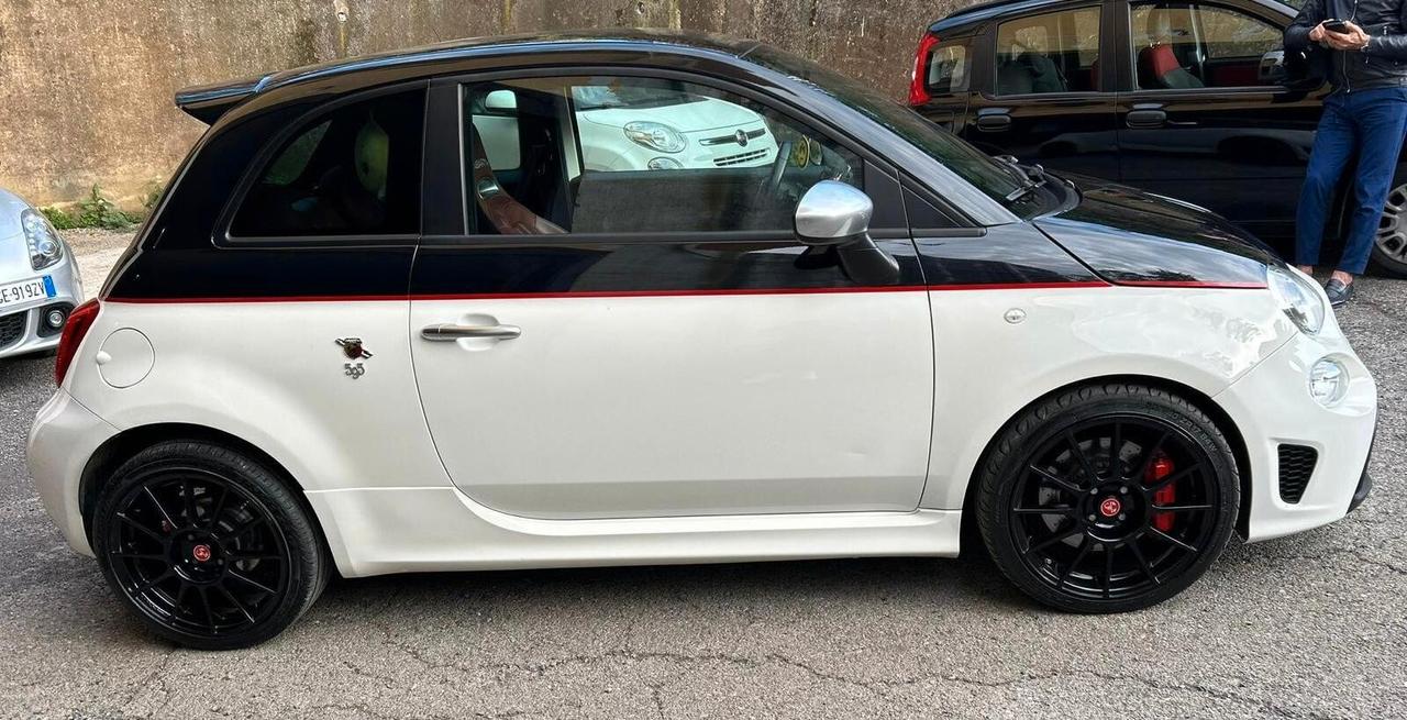 Abarth 595 1.4 Turbo T-Jet 165 CV Turismo