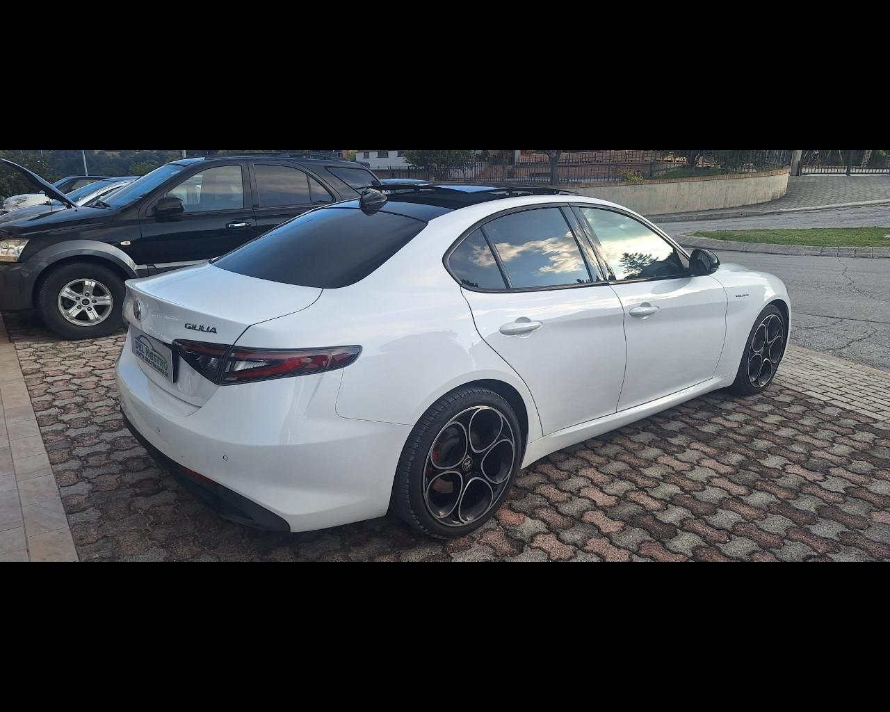 ALFA ROMEO Giulia (2016) - Giulia 2.2 Turbodiesel 160 CV AT8 Veloce