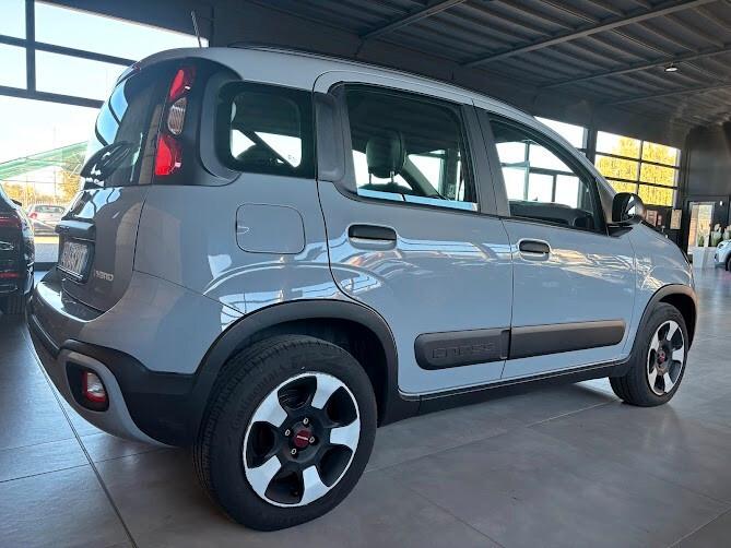 Fiat Panda 1.0 FireFly S&S Hybrid City Cross