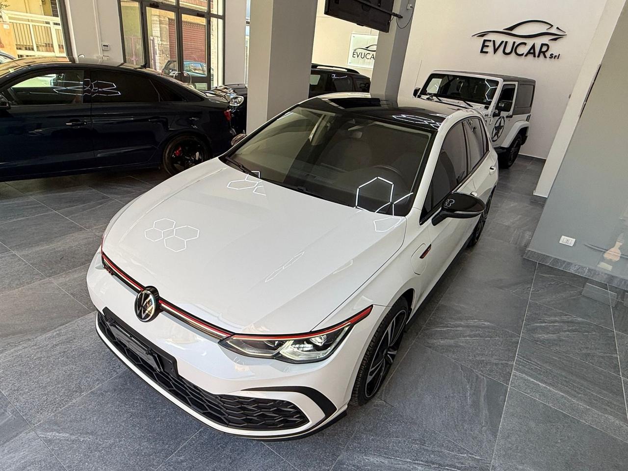 Golf 1.5 eTSI 150 CV EVO ACT DSG 1st Edition Style GTI