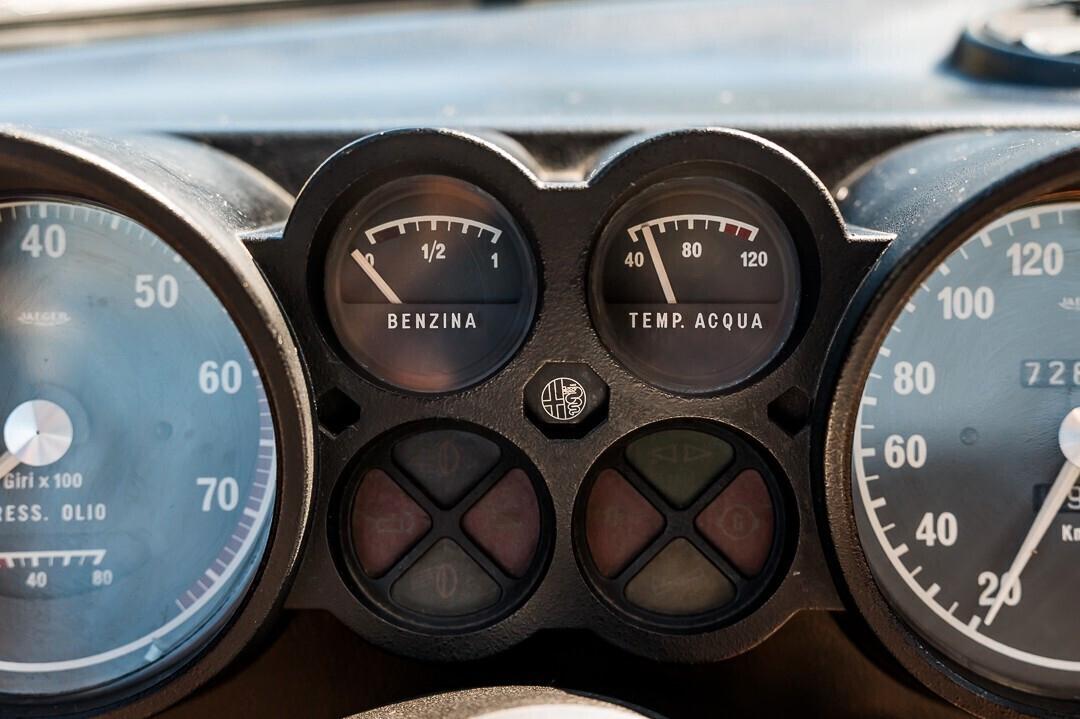Alfa Romeo 2000 GT Veloce