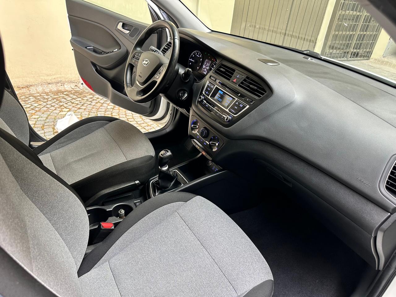 Hyundai i20 *GPL* 1.2 della CASA -UNIPROPRIETARIO