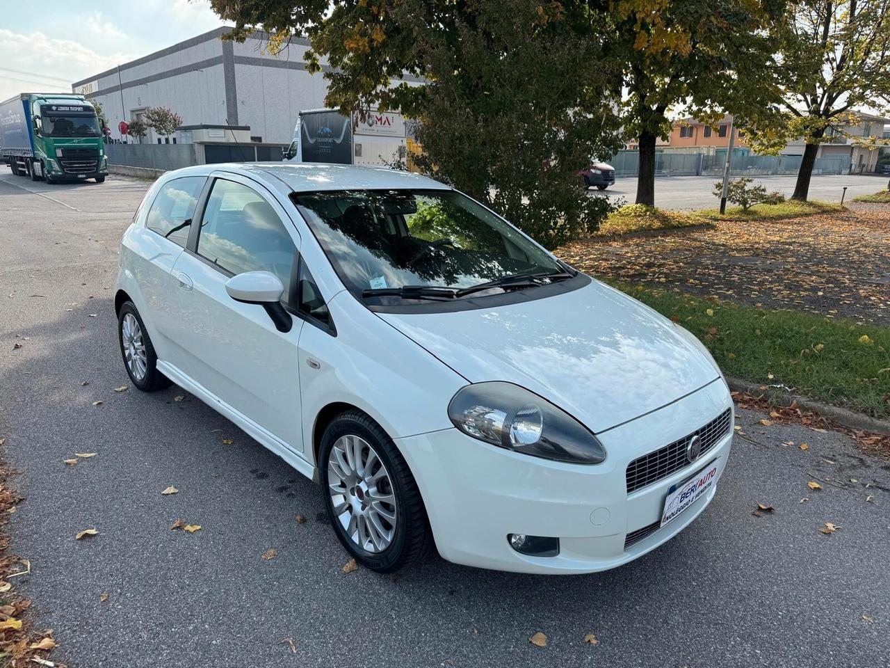 Fiat Grande Punto allestimento sport