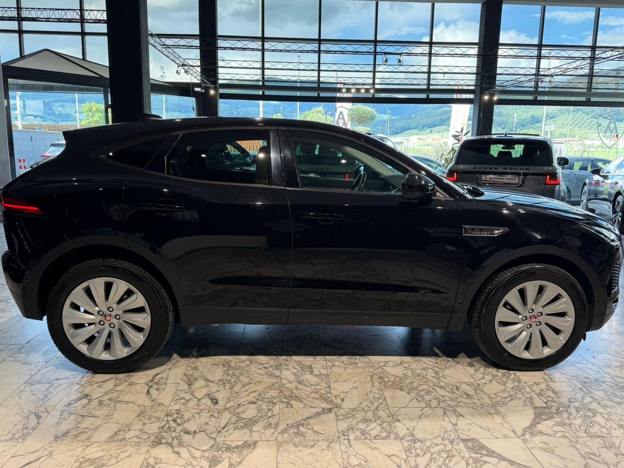 Jaguar E-Pace 2.0D 150 CV AWD aut. R-Dynamic HSE