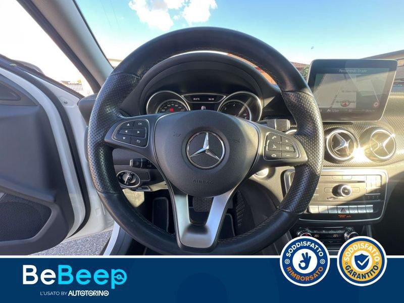 Mercedes-Benz GLA 200 D NIGHT EDITION 4MATIC AUTO
