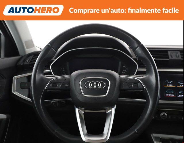 AUDI Q3 35 TDI S tronic Business Advanced