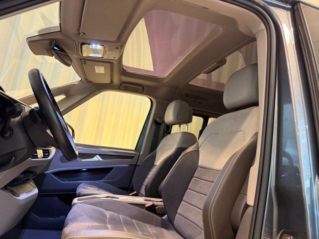 VOLKSWAGEN Multivan 1.5 PHEV DSG 4Motion Style 7P 19"Matrix Pano