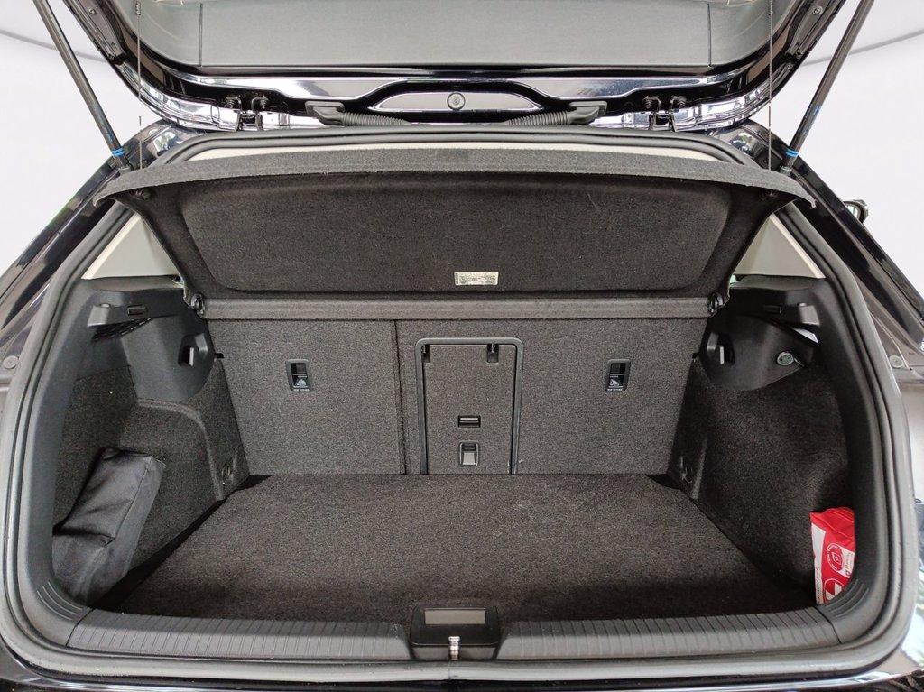 VOLKSWAGEN Golf 1.5 etsi evo style 130cv dsg del 2021
