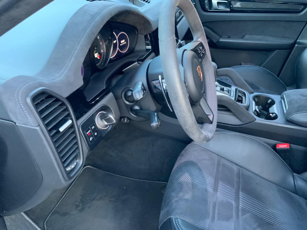 Porsche Cayenne Coupé 4.0 Turbo GT