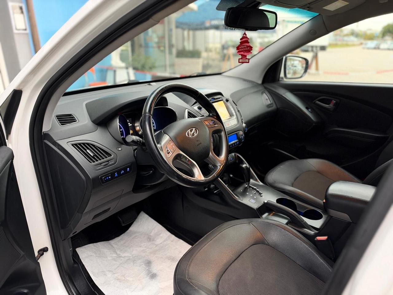 Hyundai iX35 2.0 CRDI 4WD A-T GO! X-POSSIBLE