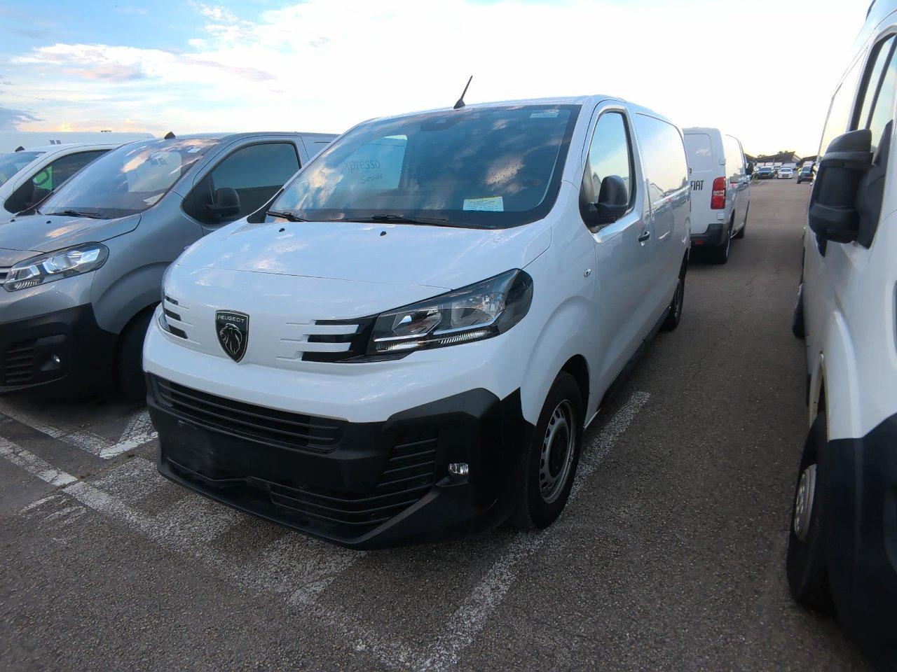 PEUGEOT Expert std 1.5 diesel 120cv S&S 3/Posti