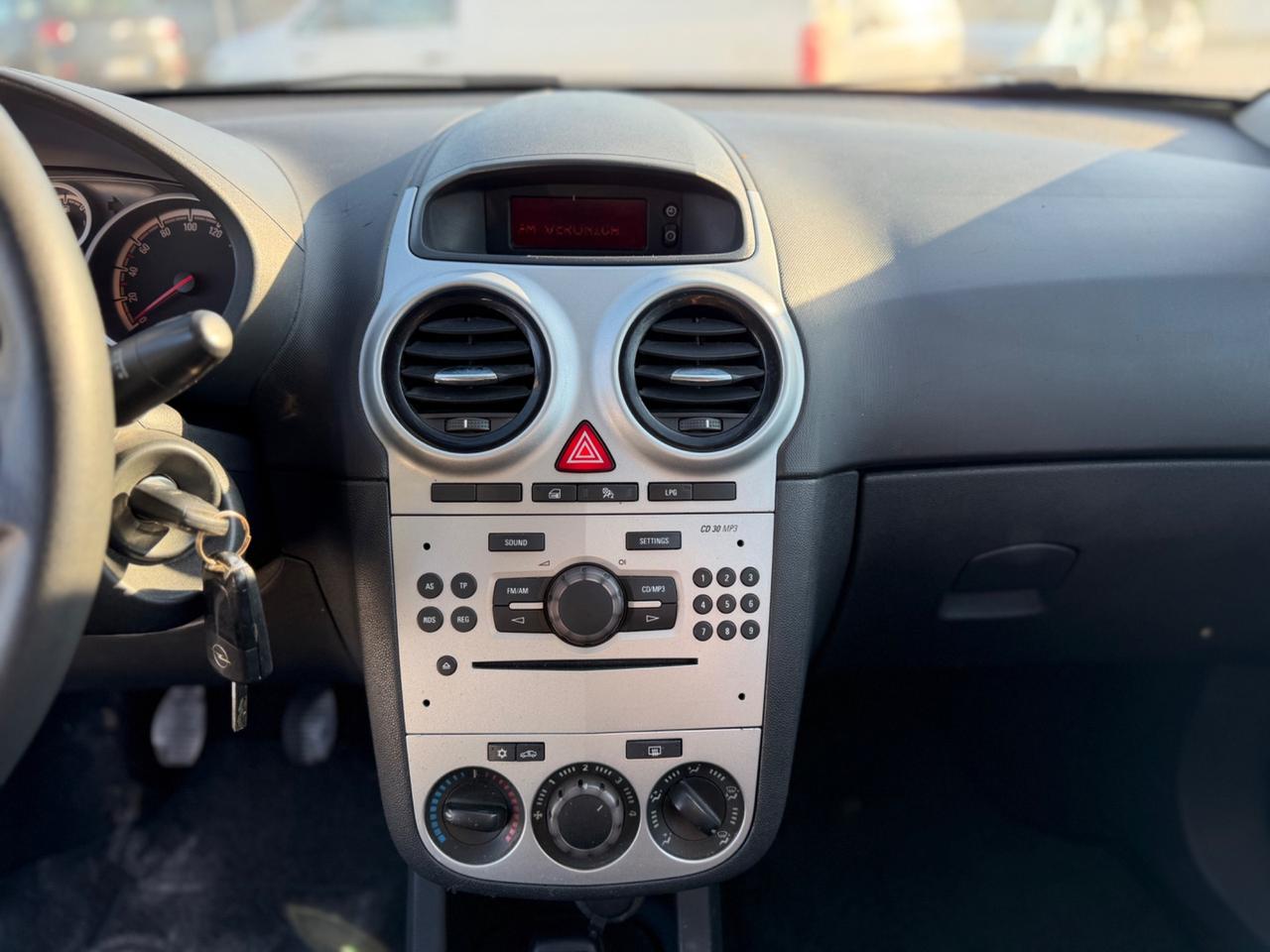 Opel Corsa 1.2 85CV 3 porte GPL-TECH Elective