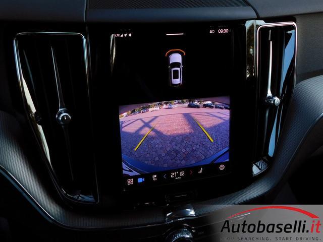 VOLVO XC60 B4 (D) AWD AUTO PLUS DARK N1 AUTOCARRO IVA ESPOSTA