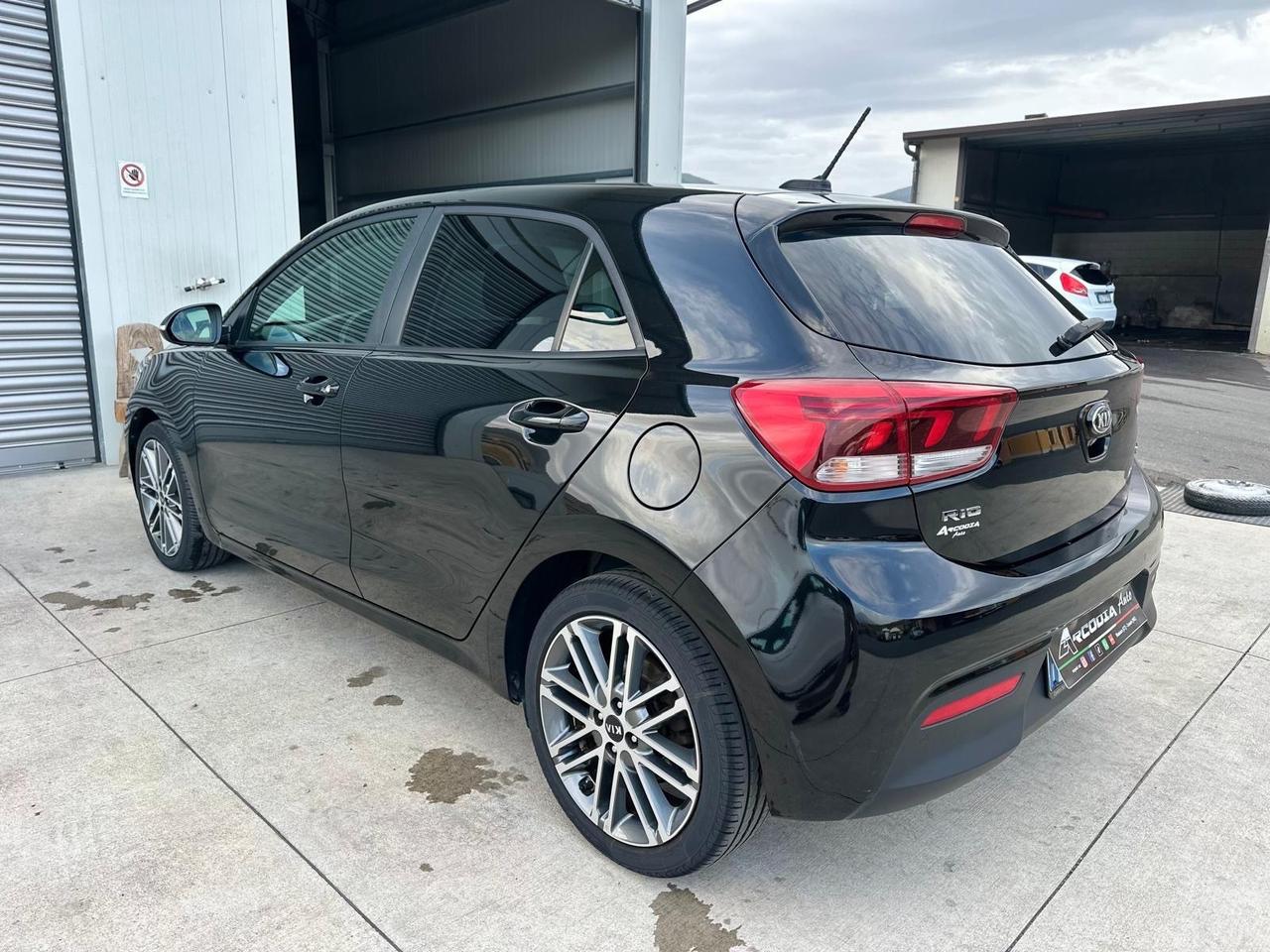 Kia Rio 1.4 CRDi 90CV 5 porte Cool