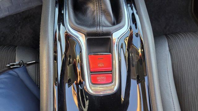 HONDA HR-V 1.5 i-VTEC Executive Navi ADAS PERMUTE OK NEOPAT.