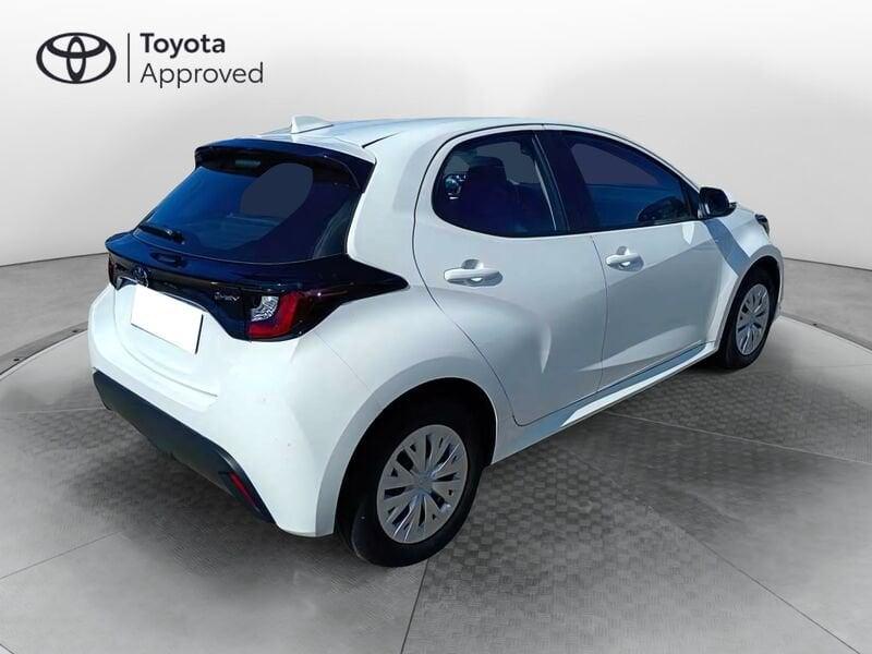 Toyota Yaris 1.5 hybrid Active