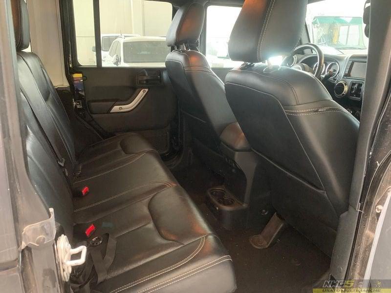 Jeep Wrangler 2.8 CRD DPF Sahara Auto