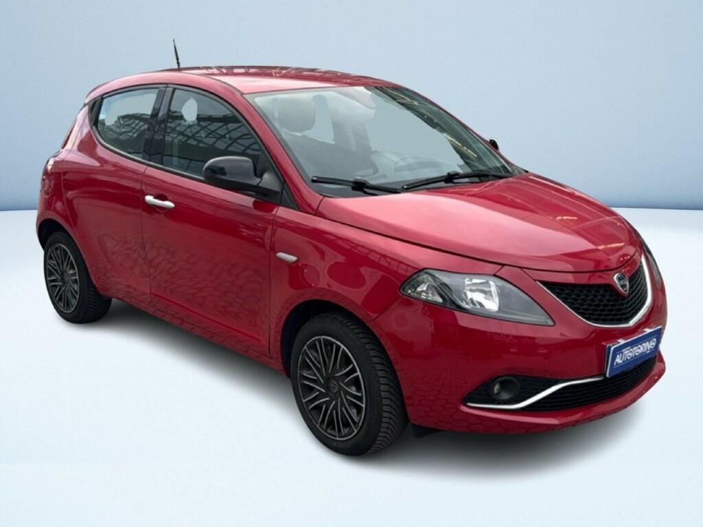 Lancia Ypsilon 5 Porte 1.0 FireFly Hybrid Silver