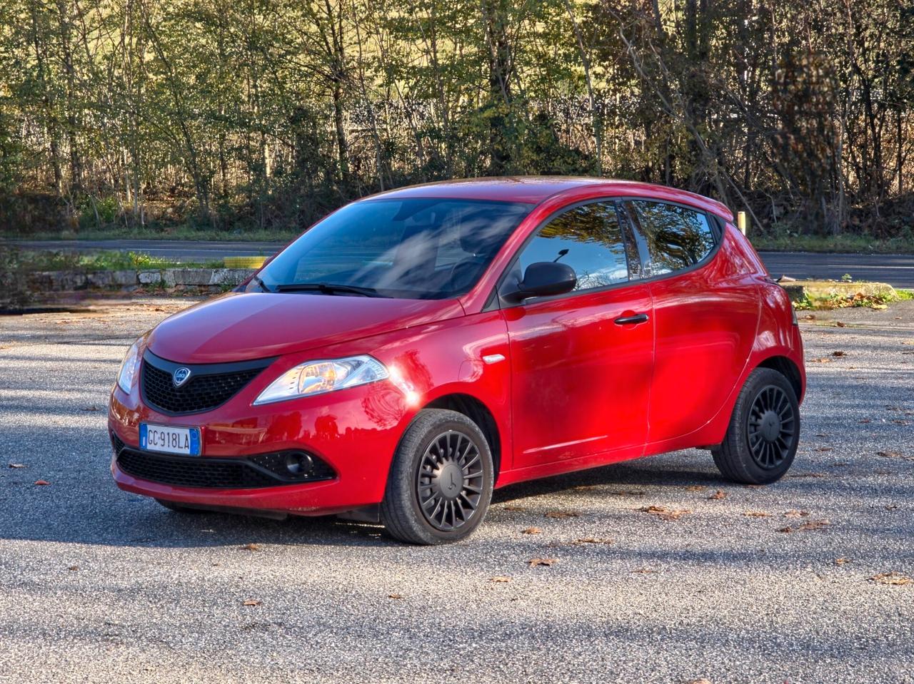 Lancia Ypsilon 1.0 FireFly 5 porte S&S Hybrid Ecochic Gold 2020-E6 Manuale NEO