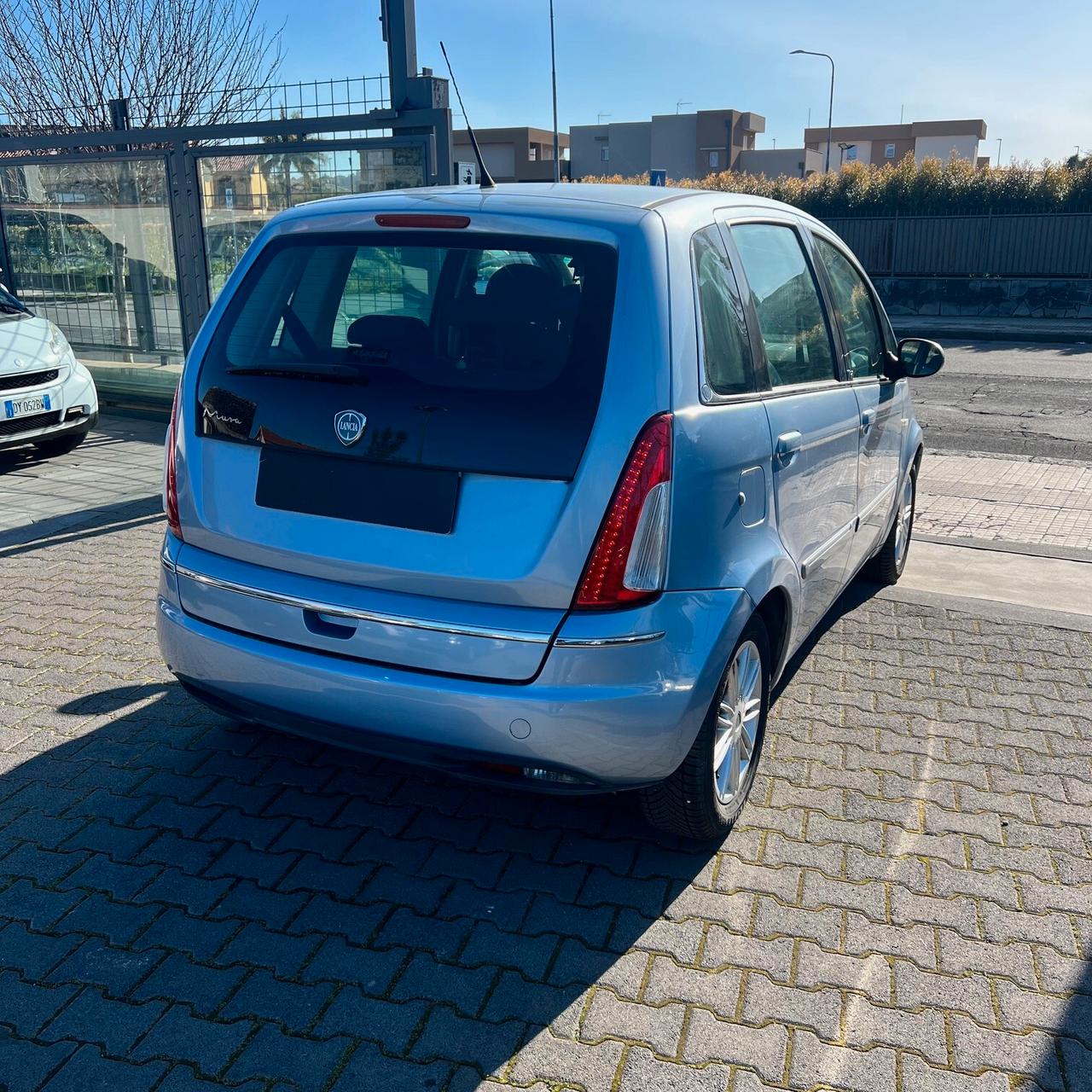 Lancia MUSA 1.3 Multijet Poltrona Frau