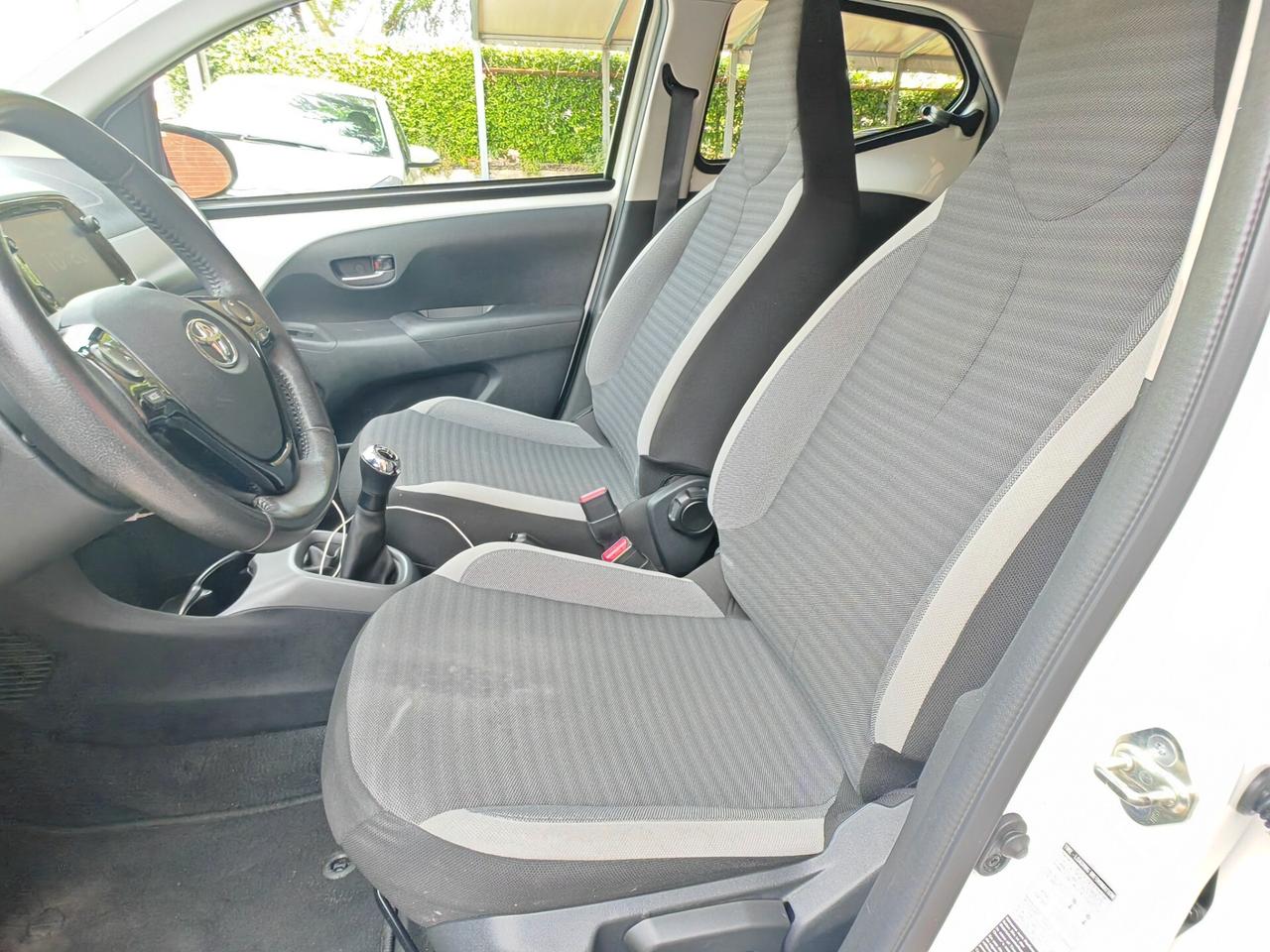 Toyota Aygo Connect 1.0 VVT-i 72 CV 5 porte x-fun MMT