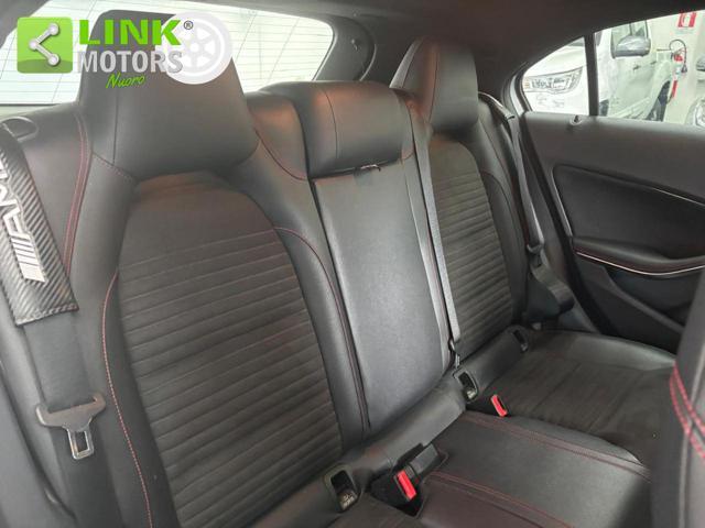 MERCEDES-BENZ A 200 d Automatic Premium