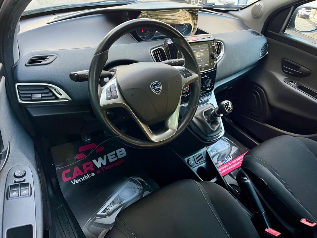 LANCIA YPSILON 70CV S&S HYBRID Gold 2022