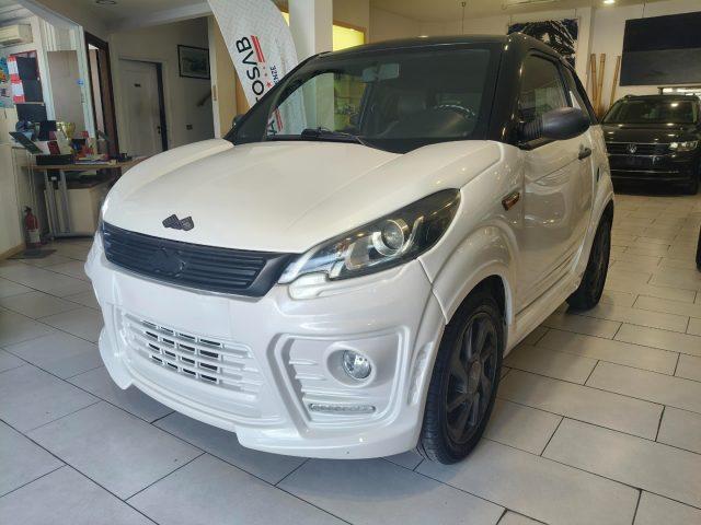 LIGIER JS 50 Progress Patentino AM Retrocamera Bluetooth