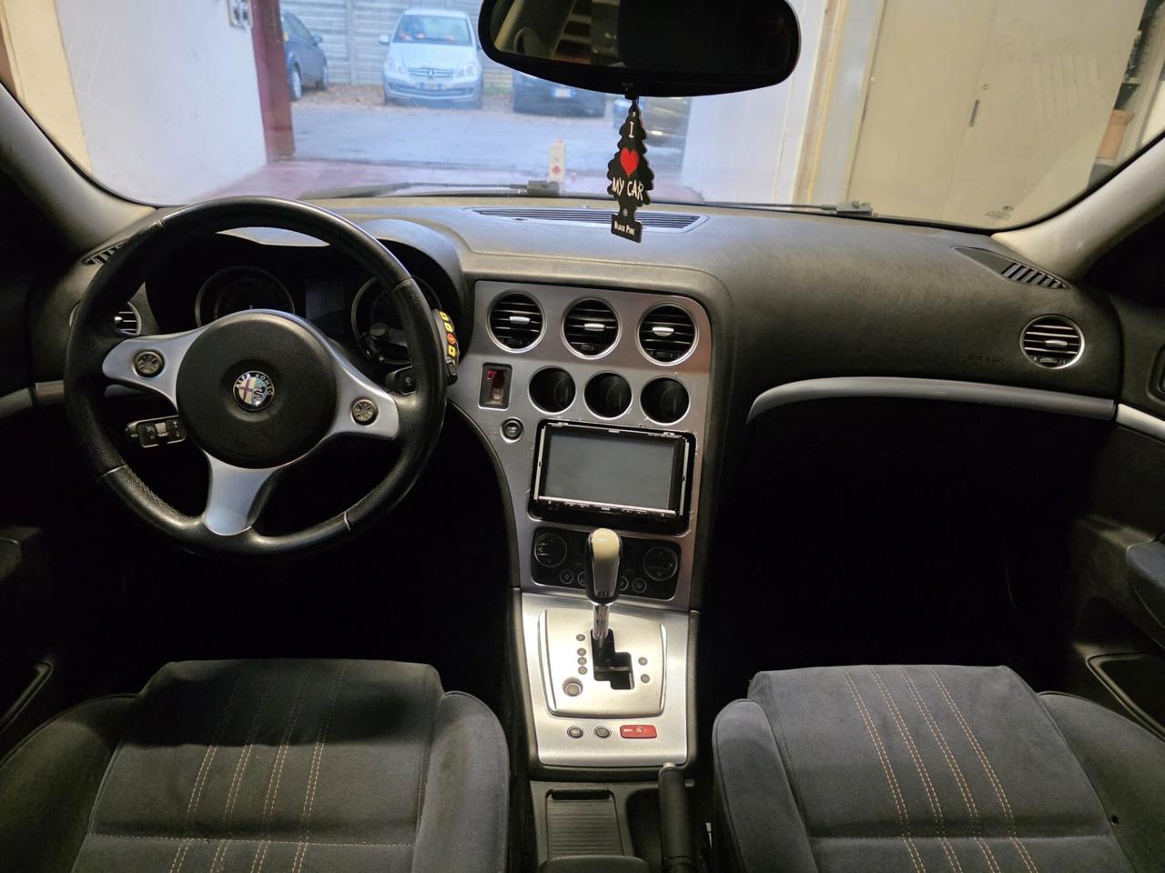 Alfa Romeo 159 1.9 JTDm 16V Exclusive Q-Tronic