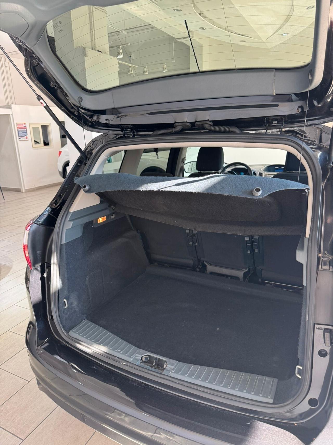 Ford C-Max 1.6 TDCi 115CV Titanium