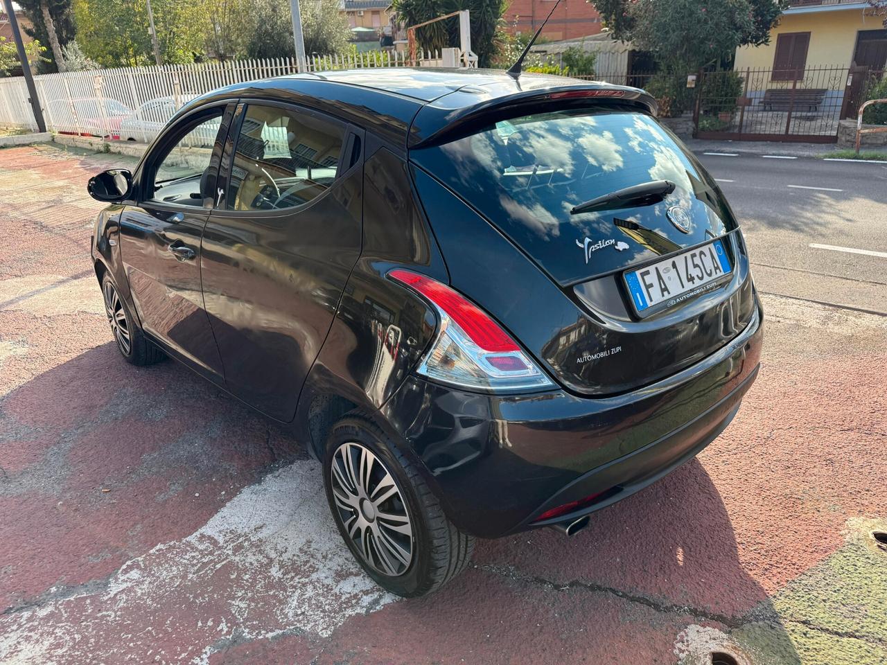 Lancia Ypsilon GPL 69cv *IDEALE PER NEOPATENTATI