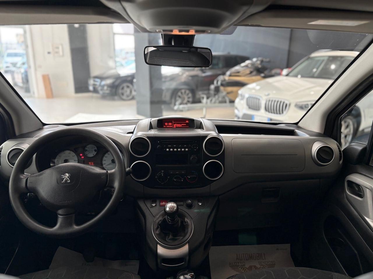 Peugeot Partner Tepee Mix BlueHDi 120 S&S Active