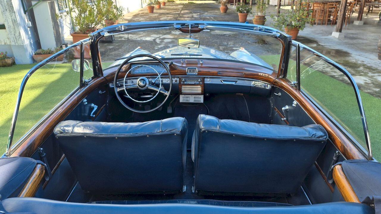 Mercedes-Benz 220 S Ponton Cabriolet W180 – 1957