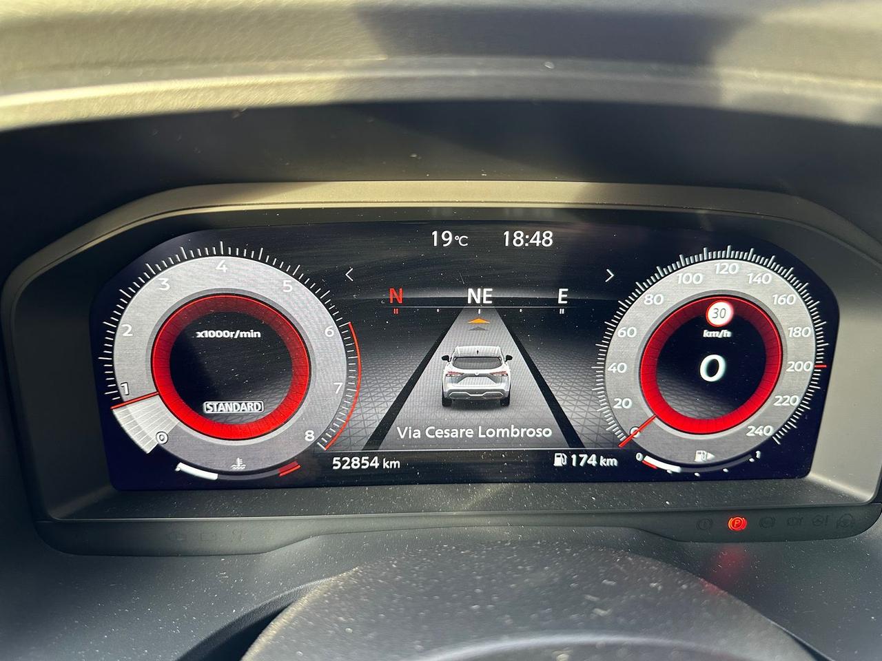 Nissan Qashqai Tekna Plus 1.3 DIG-T MHEV #10357